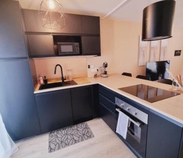 Neauphle-le-Chateau Apartamento | Duplex neuf centre ville avec parking
