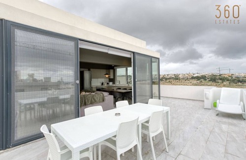 San Gwann Apartamento | Duplex PAD 3BR Penthouse in San Gwann