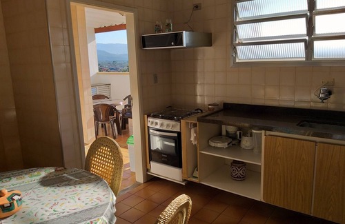 Parque Enseada Apartamento | Duplex penthouse * pool / barbecue on the beach - 1 suite
