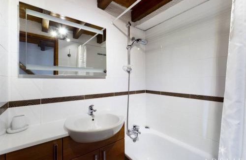 La Rosiere Apartamento | Duplex rénové avec balcon et parking, à 100m des pistes - FR-1-398-529