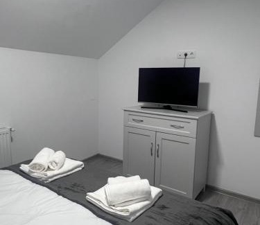 Zalau Apartamento | Duplex Residence