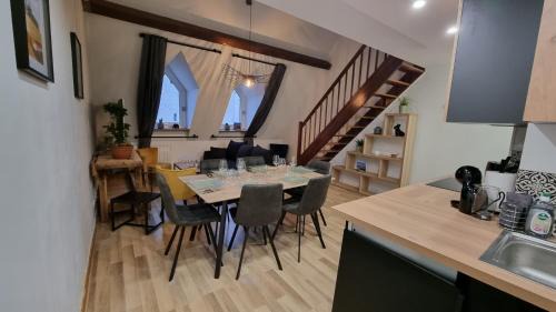 Chartres Apartamento | Duplex Saint-Pierre - Parking et wifi gratuit