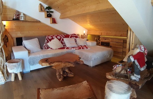 Peone Apartamento | Duplex VALBERG Mountain view 8 sleeps under the roof