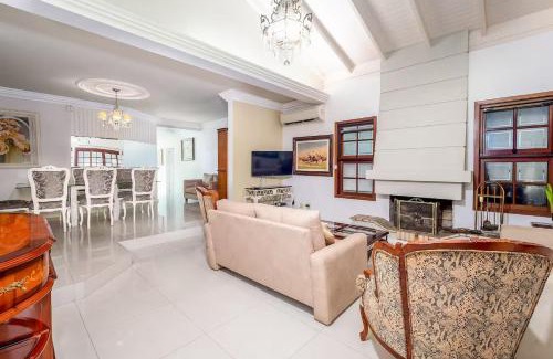 Jurere Internacional Casa | Dúplex c/piscina a 800m la playa en Jurerê DME025