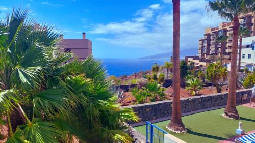 Acoran Apartamento | Duplex with sea views, garden and terrace