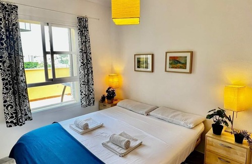Carihuela Apartamento | Duplex With Large Terrace In Montemar