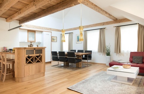 Loretto Apartamento | DUPLEX con techo en el distrito más hermoso de Salzburgo