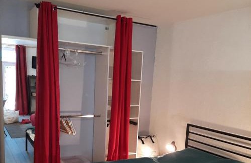 La Rochelle Apartamento | Duplex14h 1er étage jardinet 1 parking ou studio14B rdc terrasse sans parking