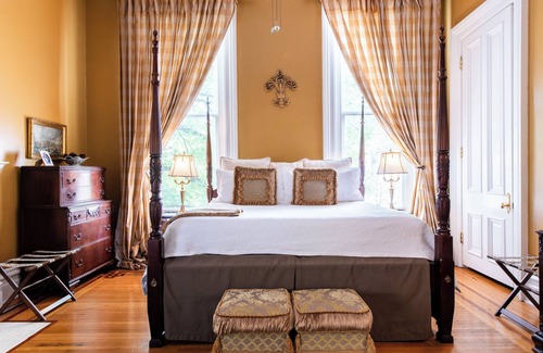 Old Louisville Cama Y Desayuno | DuPont Mansion Bed & Breakfast