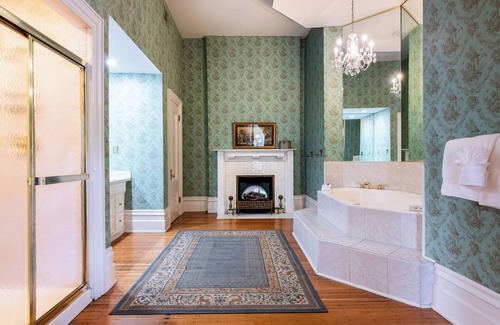 Old Louisville Cama Y Desayuno | DuPont Mansion Bed & Breakfast