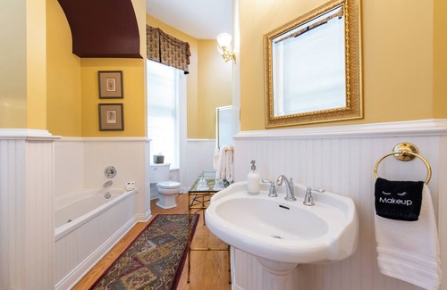Old Louisville Cama Y Desayuno | DuPont Mansion Bed & Breakfast