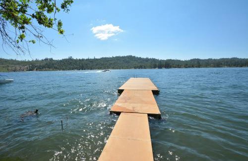 Bass Lake Casa | Dupzyk Lake Front Reduced Nightly Rate