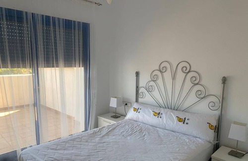 Castillo de Sabinillas Apartamento | Duquesa Suites Golf and Gardens