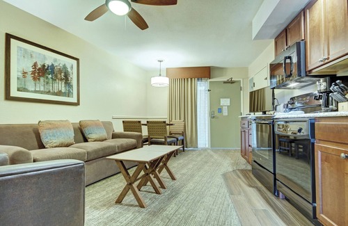 Historic Downtown Durango Complejo | Durango, CO: 1 dormitorio w / Tina de hidromasaje, Wi-Fi, cerca de los bosques, aguas termales y más!