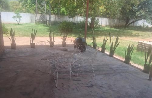 Thabazimbi Cabina | DURANGO Plekkie in die bos