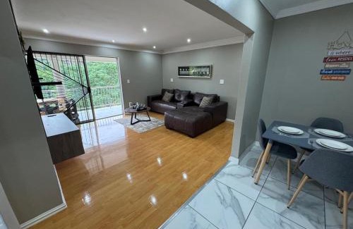Chatworth Apartamento | Durban Holiday Apartments by Mieli Estates , Unit 4