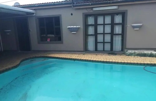 Bluff Casa | Durban selfcatering home - 3 Guests
