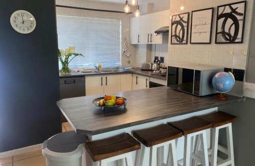 Kenridge Apartamento | Durbanville Self Catering Apartments