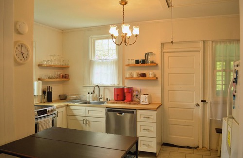 Durham Casa | Durham Charm Near Duke & 9Th St