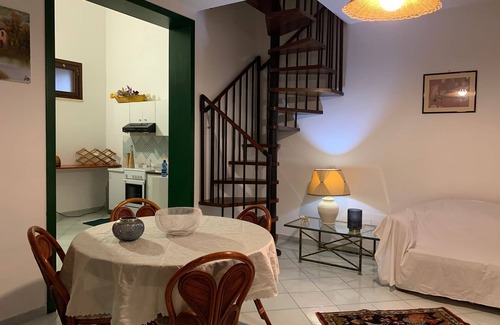 Marinella di Selinunte Apartamento | DURING HOME - Apartment in a farmhouse