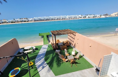 Durrat Al-Arous Chalet De Esquí | Durrat Al-Arous Villa in Moon Beach