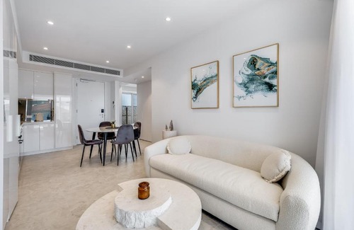 Henley Beach Apartamento | Dusk By The Sea - Gorgeous 2BR Apartment Right By The Ocean With Massive Balcony