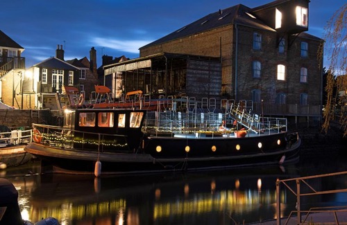 Sandwich Alquiler De Eote | Dutch Barge, Fisherman's Wharf, Sandwich