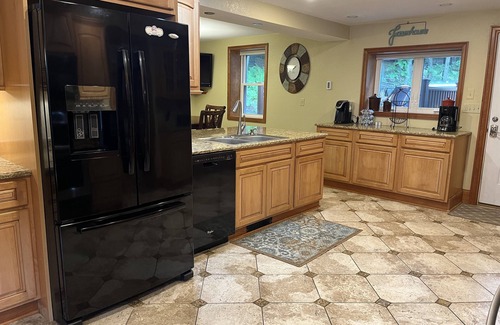Mount Vision Casa | Dutch Hill Manor I, Upscale, near All Star + Dreams Park, fire pit, 1 of 2 units