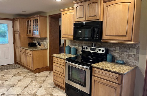 Mount Vision Casa | Dutch Hill Manor I, Upscale, near All Star + Dreams Park, fire pit, 1 of 2 units