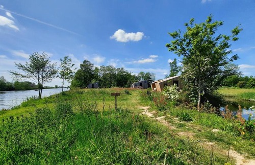 Westergeest Casa | Duurzaam Tinyhouse aan het water in Friesland