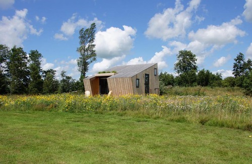 Westergeest Casa | Duurzaam Tinyhouse aan het water in Friesland