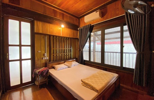 Nam Mau Hotel | Duy Tuyen Ba Be Homestay Free BBQ
