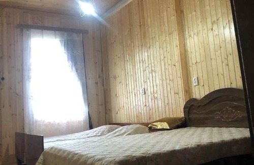 Ambrolauri Casa | Dvaliauri - House by the Forest