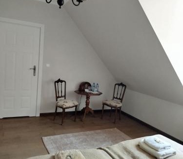 gmina Obryte Casa | Dwór Zalipie w Starych Zambskach