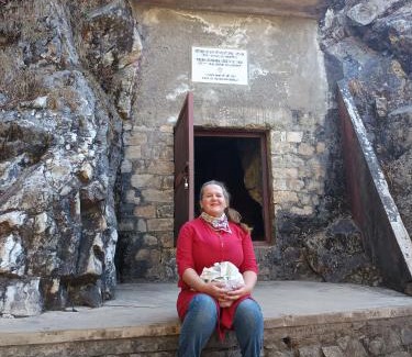 Majkhali Casa | Dwarahat Village Farmstay- Babaji's Cave