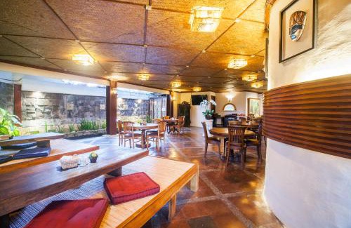 Melayang Hotel | Dwaraloka Retreat Ubud