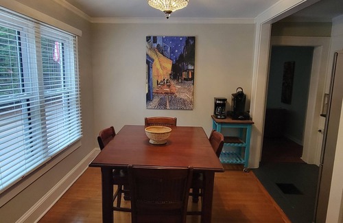 Morganton Casa | Dwell Well House- Upscale 2 BR/2 BA house downtown w/private fenced yard