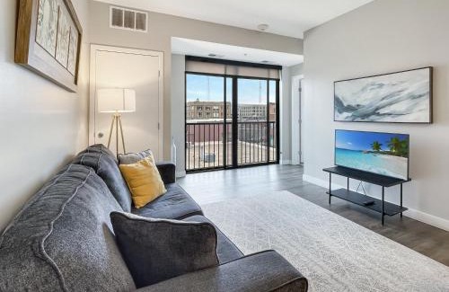 Downtown Des Moines Apartamento | Dwntwn 1br Haven - Hot Tub!
