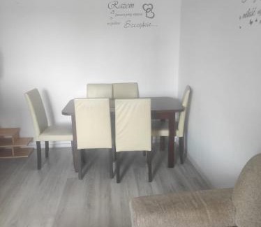 Konin Apartamento | Dwupokojowe centrum 11 listopada