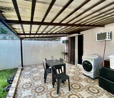 Las Pinas Apartamento | Dym cozy condo pad