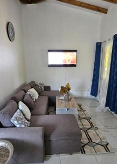 Sainte-Rose Apartamento | Dyna condo one