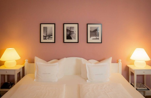Bad Wiessee Cama Y Desayuno | habitación doble DZ Estándar para uso individual - Organic Design Boutique Hotel Villa San Georg