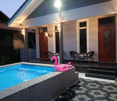 Cherang Casa | DZ Tiny Home Kota Bharu With Pool, Wifi