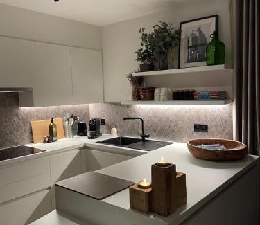 Koksijde-Bad Apartamento | Dzee Appartement frontaal zeezicht en gratis parking
