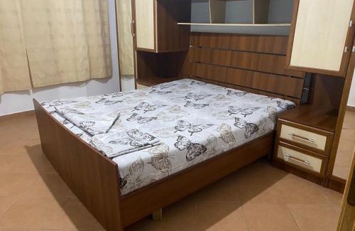 Tirana Apartamento | E&B Cosy Apartment 5