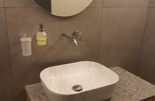 Kato Pyrgos Hotel | E.J. Pyrgos Bay Hotel