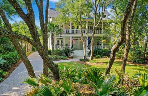 West Beach Casa | EA2B: 2B Eugenia Avenue