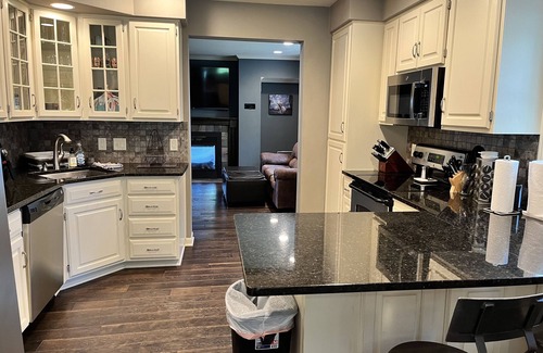 Oshkosh Casa | EAA rental near airport w/firepit, backyard, peekaboo lake view, and a clear sky