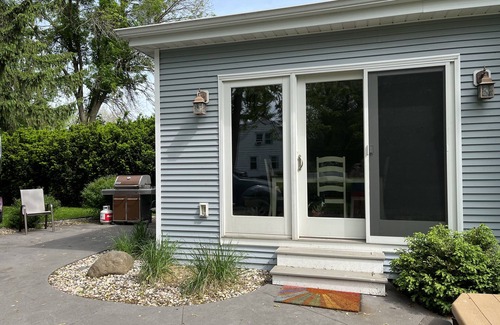 Oshkosh Casa | EAA rental near airport w/firepit, backyard, peekaboo lake view, and a clear sky