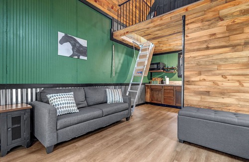 Mineola Cabina | Eagle 2 - Right Side Cabin and NO NEIGHBOR